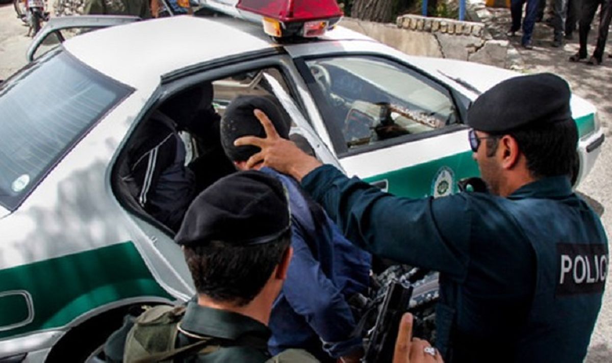 بازداشت 5 مرد زورگیر در خرم آباد