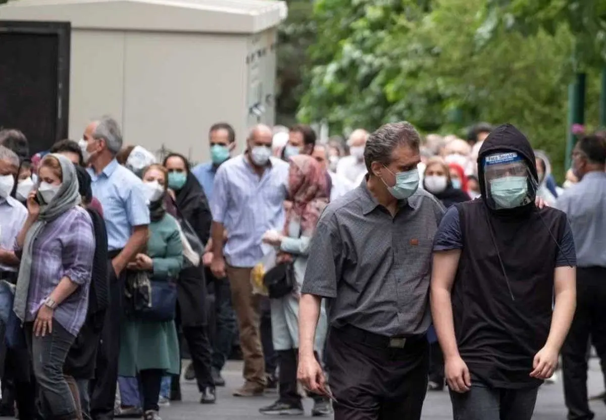 واکسن زده‌ها به یک شرط، باید قرنطینه شوند / هنگام ازدحام جمعیت، به مراکز واکسیناسیون نروید