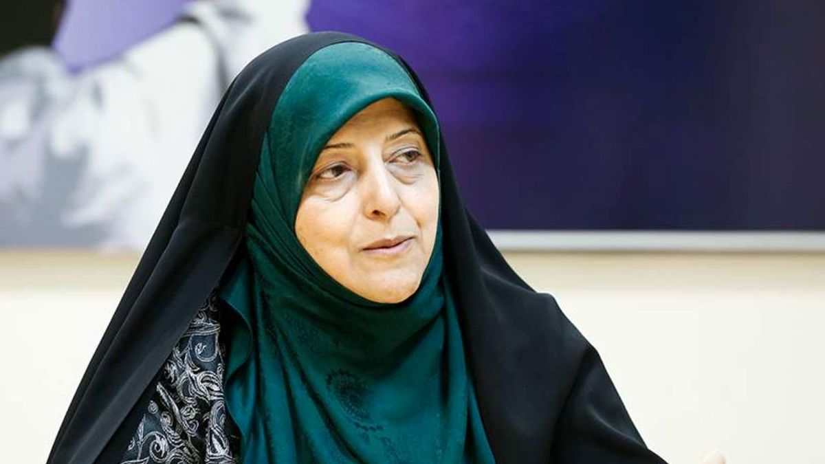 واکنش ابتکار به اعتراض یک زن به بی‌ آبی خوزستان: صدای مردم را بشنویم