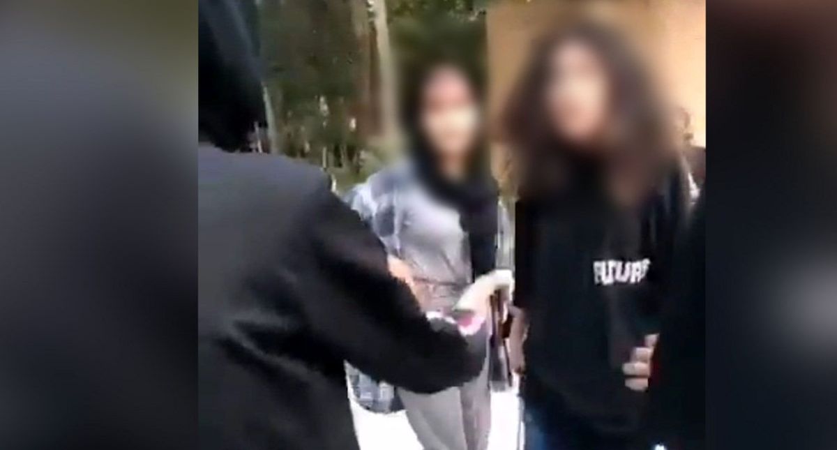 انجام مصاحبه با دختران نوجوان حاضر در کلیپ قدرت نمایی با سلاح سرد