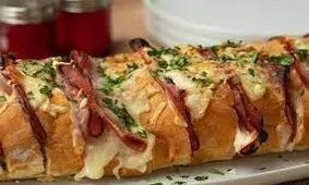 طرز تهیه نان پنیر و ژامبون