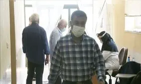 رانندگان تاکسی در مشکین‌ دشت کرج دوز اول واکسن کرونا را دریافت کردند