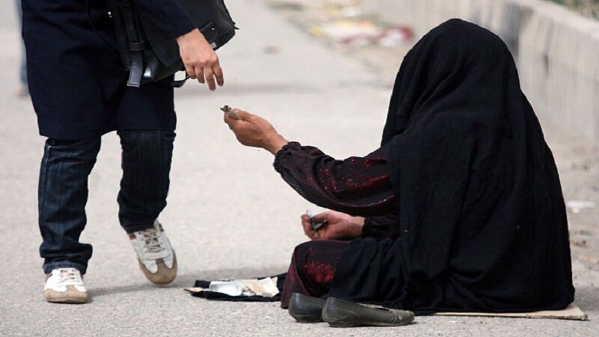 تکدیگری خراشی بر چهره قزوین