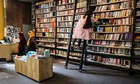 چاپ شعر با دریافت هزینه انتشار!