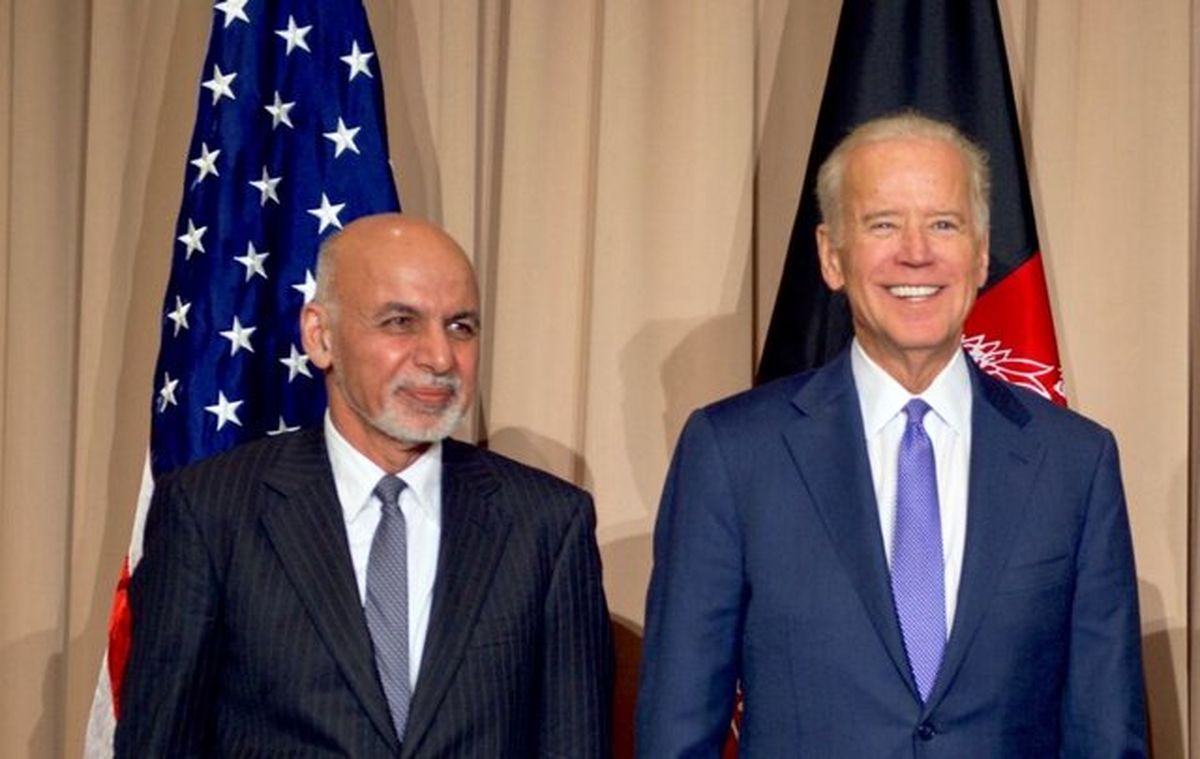 تاکید بایدن بر ادامه حمایت از افغانستان در گفتگو با اشرف غنی