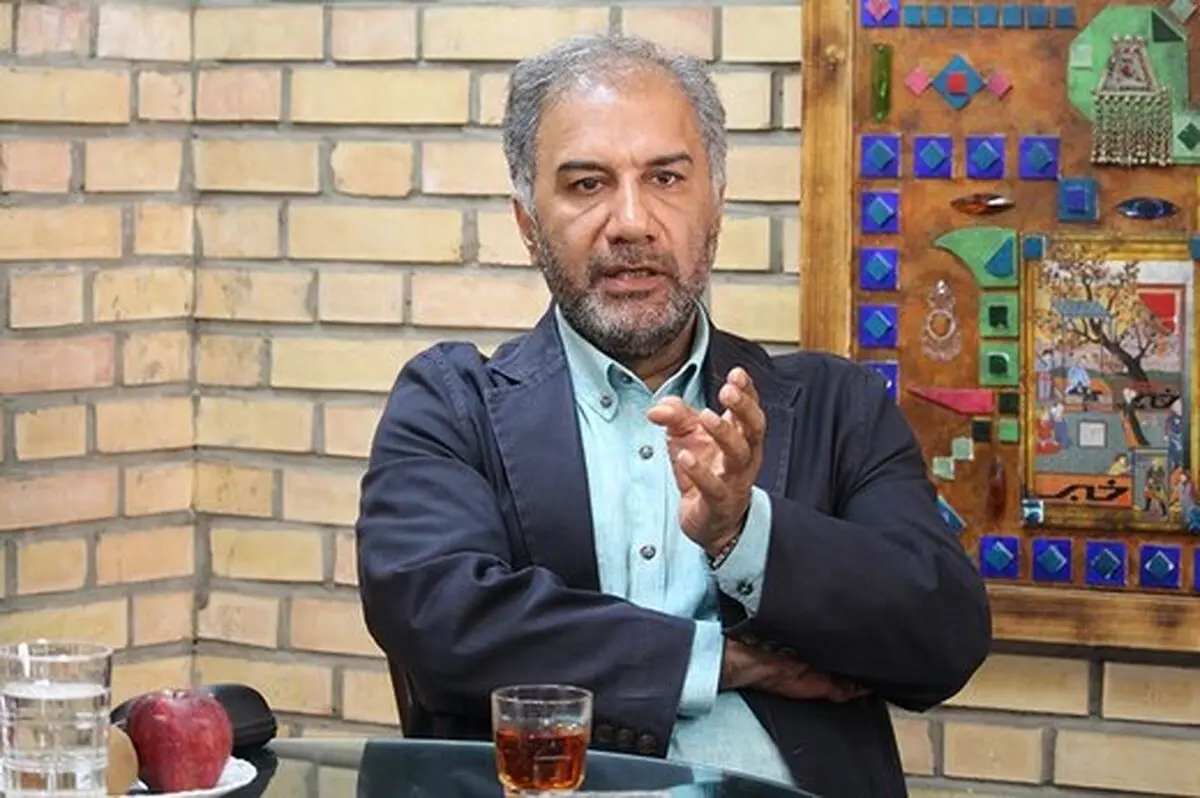 محمدمهدی عسگرپور: از عجایب ایران است که برای ممیزی آثار شبکه نمایش خانگی، از سازنده پول هم می‌گیرند