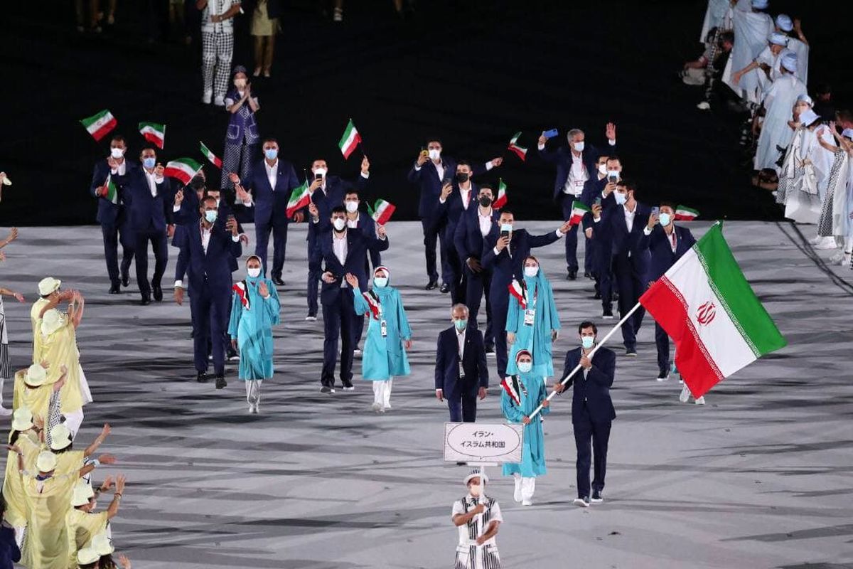 پرچم‌داران ایران در المپیک‌های مختلف/ ویدئو