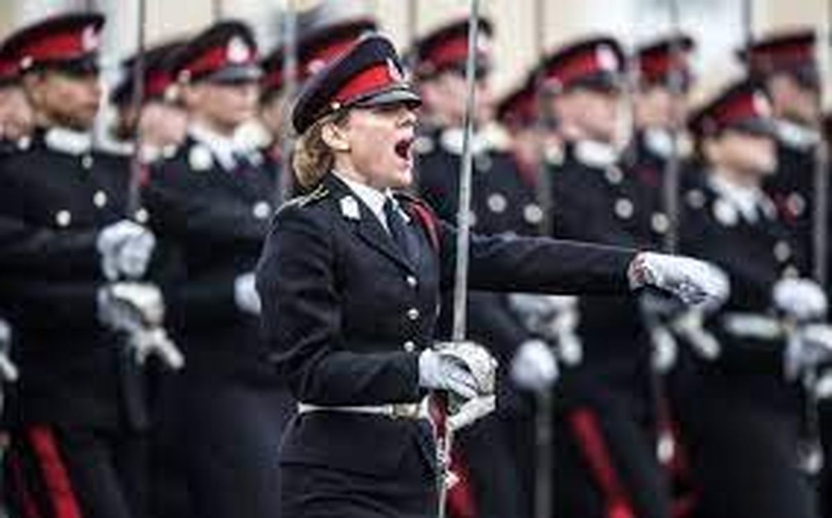 بیش از نیمی از زنان سرباز ارتش انگلیس آزار جنسی را تجربه کرده اند