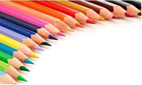 ساخت یک میز جالب با استفاده از هزاران مداد رنگی!/ ویدئو