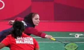 تاریخ سازی بانوی ایرانی در توکیو/ اولین پیروزی ثریا آقایی در بازی‌ های بدمینتون المپیک