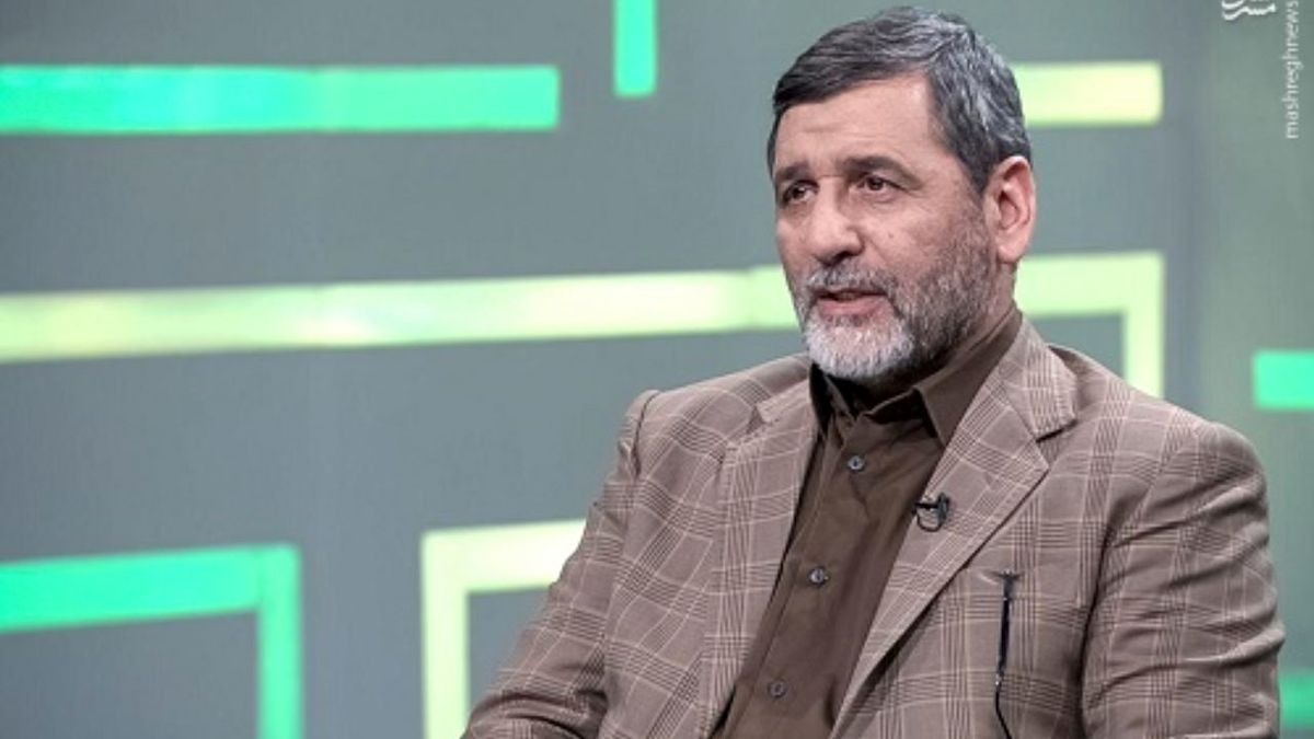 رهبری به رئیسی در مورد عدم دخالت نزدیکان وی در چینش کابینه توصیه هایی کردند/ ویدئو