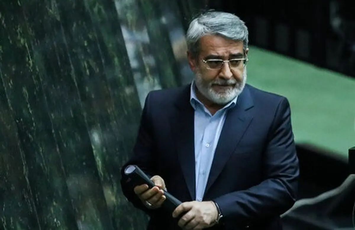 کارت زرد مجلس به رحمانی فضلی