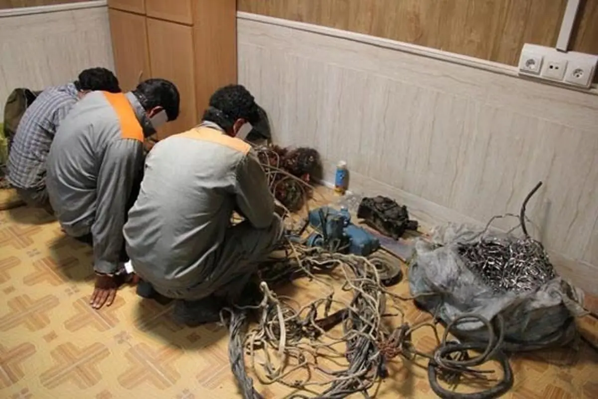 دستگیری باند سارقان کابل فشار قوی در آبادان