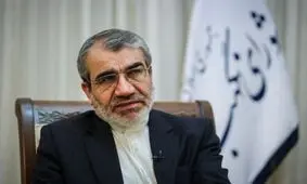 کدخدایی: از طریق دکتر الهام به احمدی‌نژاد پیغام دادیم که انصراف دهد