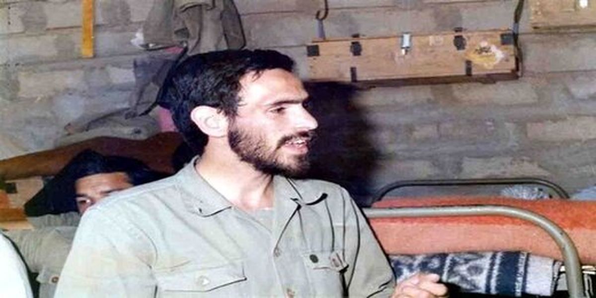 شوخی جالب شهید دستواره با آیتالله خامنهای/ فرماندهی که شاد و بذله گو بود