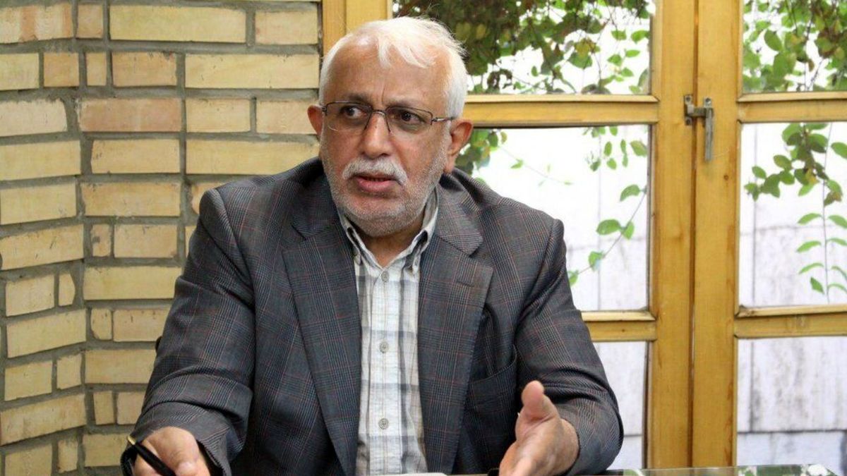 اقتصاد ایران گروگان موضعگیریهای دیپلماتیک است/ هیچ کشوری بدون مناسبات خارجی مناسب توسعه پیدا نمیکند