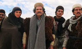 «جشن سربرون» به کمپ انگلیسی‌ها رسید/ تصاویر جدید از سریال الف سیما