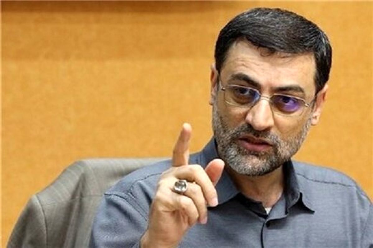 شکایت قاضی زاده هاشمی از سلیمی نمین بخاطر ادعایش درباره یک پیشگو