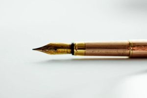 چرا ۱۴ تیر روز قلم است؟