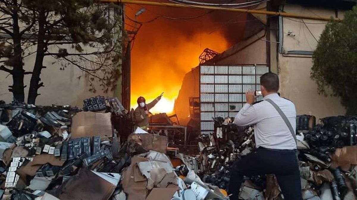 آتشسوزی گسترده در محدوده جاده مخصوص کرج