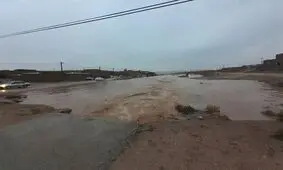 سیلاب راه ارتباطی روستاهای قصرقند سیستان و بلوچستان را مسدود کرد
