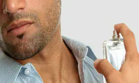 تیرگی پوست بر اثر استفاده از عطر/ افراد روشن پوست به آفتاب حساس ترند