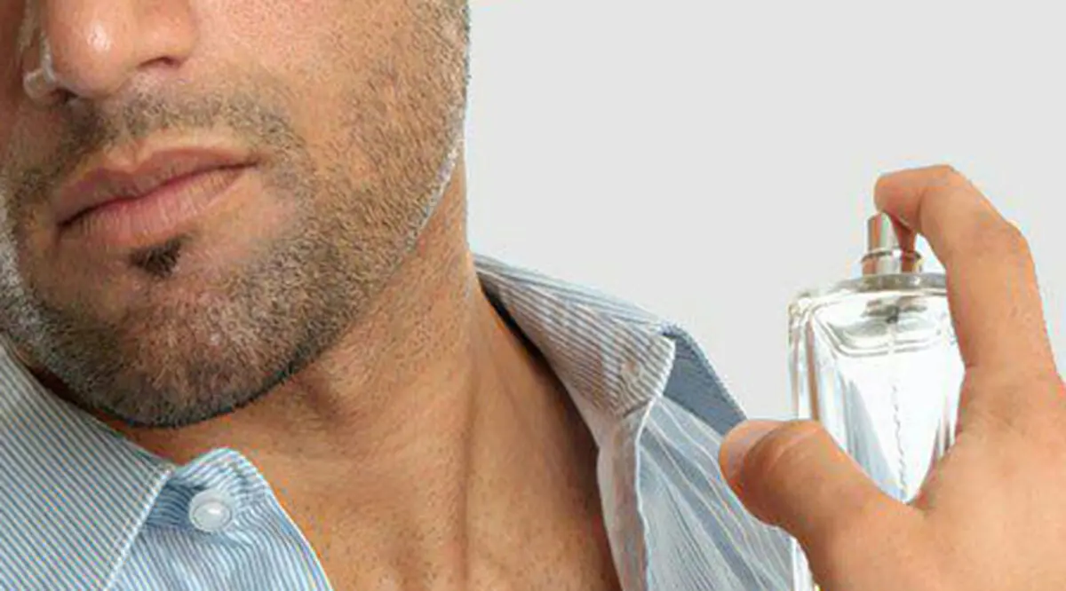تیرگی پوست بر اثر استفاده از عطر/ افراد روشن پوست به آفتاب حساس ترند