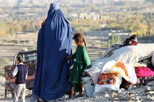 دیده‌بان حقوق بشر: طالبان با حملات خود صدها خانواده را عمدا آواره کرده‌
