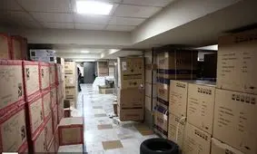 انبار لوازم خانگی احتکاری در بروجرد کشف شد