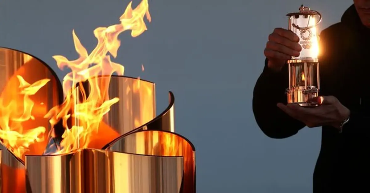 ورود مشعل المپیک به توکیو در میان اعتراض ها و شیوع کرونا