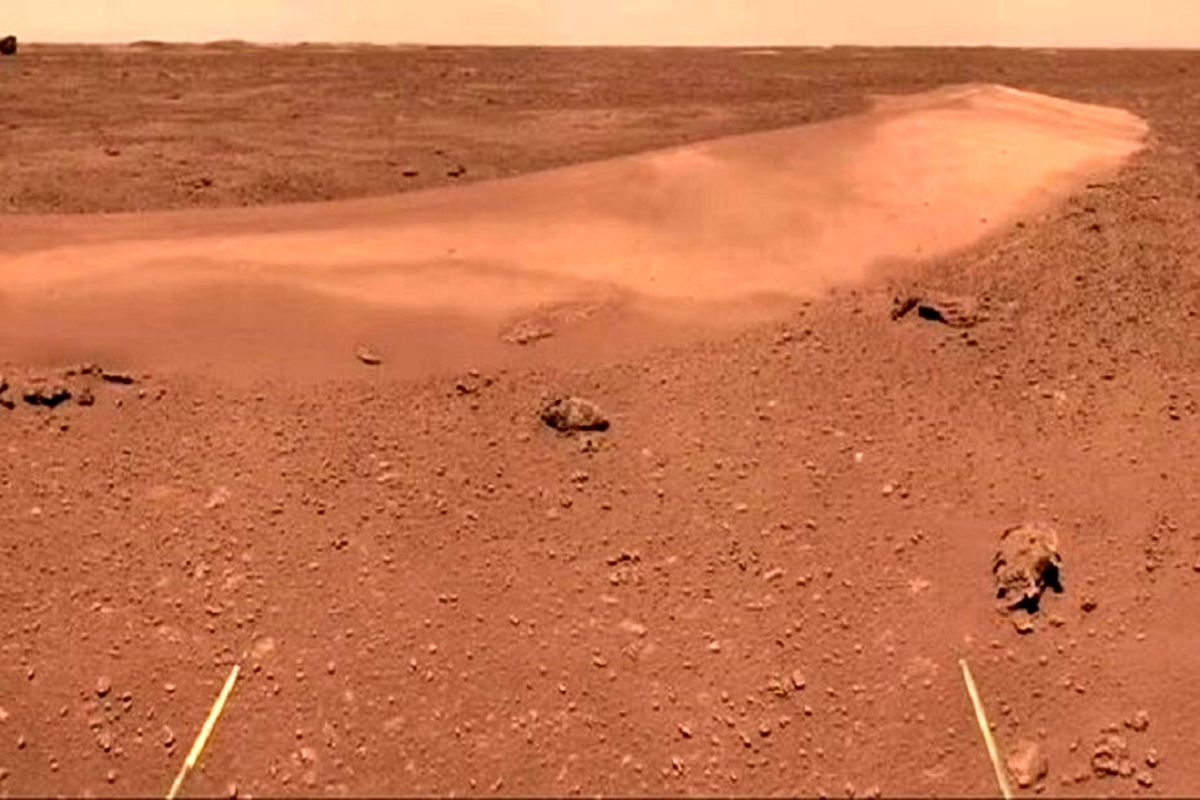 تصاویر جدید کاوشگر چینی از سطح مریخ