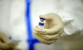 ۳۰۰ هزار دوز واکسن کوو ایران برکت تحویل وزارت بهداشت شد