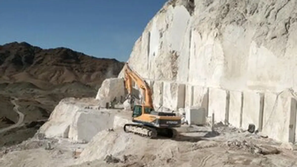 مرکز تولید مصنوعات سنگی و جواهرات کشور در کردستان راه‌ اندازی می‌شود