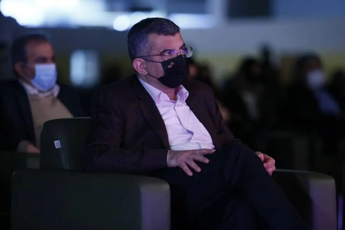 عذرخواهی وزارت بهداشت بابت تاخیر در واکسیناسیون کرونا