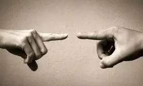 مراقب افراد سمّی اطراف خود باشید! 