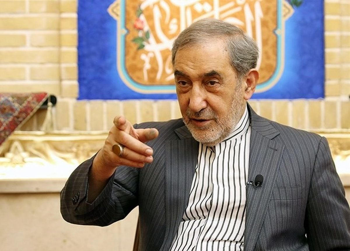 ولایتی: در جنگ ۱۶ روزه، همه موشکها را احمد جبریل به حزب الله داد/ جبریل گفت من مسلمان شدم ولی به اسلام امام خمینی(ره)