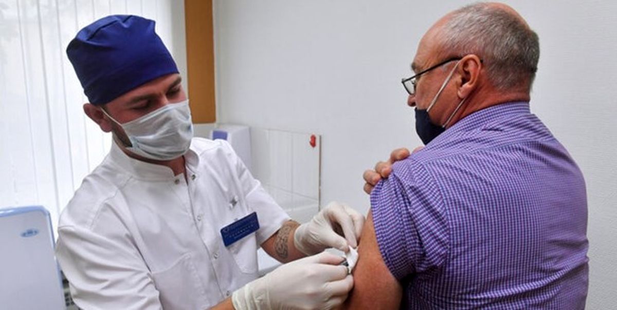 آغاز واکسیناسیون افراد بالای ۶۷ سال در فارس