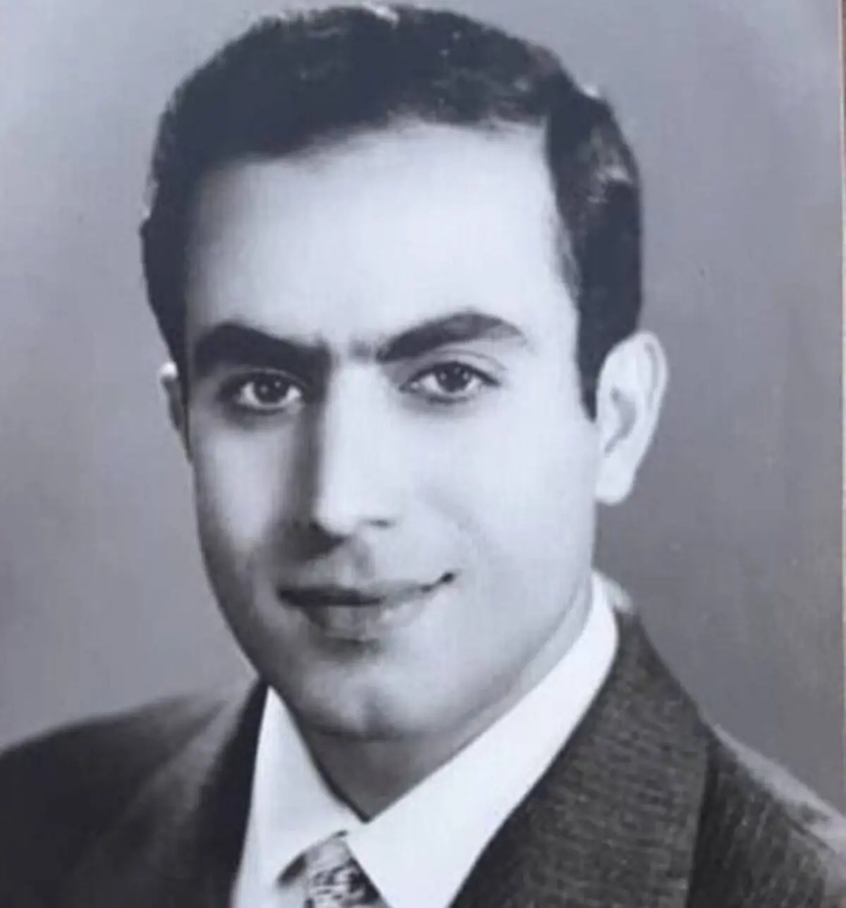 یک شاهینی پر کشید/ محمود شکیبی درگذشت