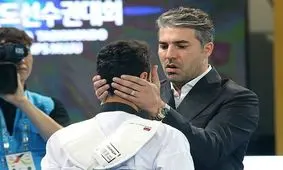 بی‌ باک: بسحاق قرص‌ های فراموشی‌ اش را بخورد/ از کسی که به رفیقش از پشت خنجر زد ناراحت نیستم