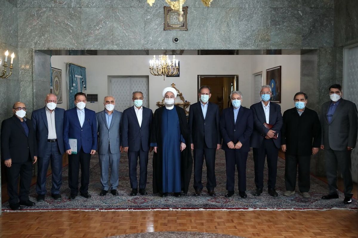 روحانی: معیشت مردم محور تصمیمگیریهای ستاد اقتصادی دولت بوده است