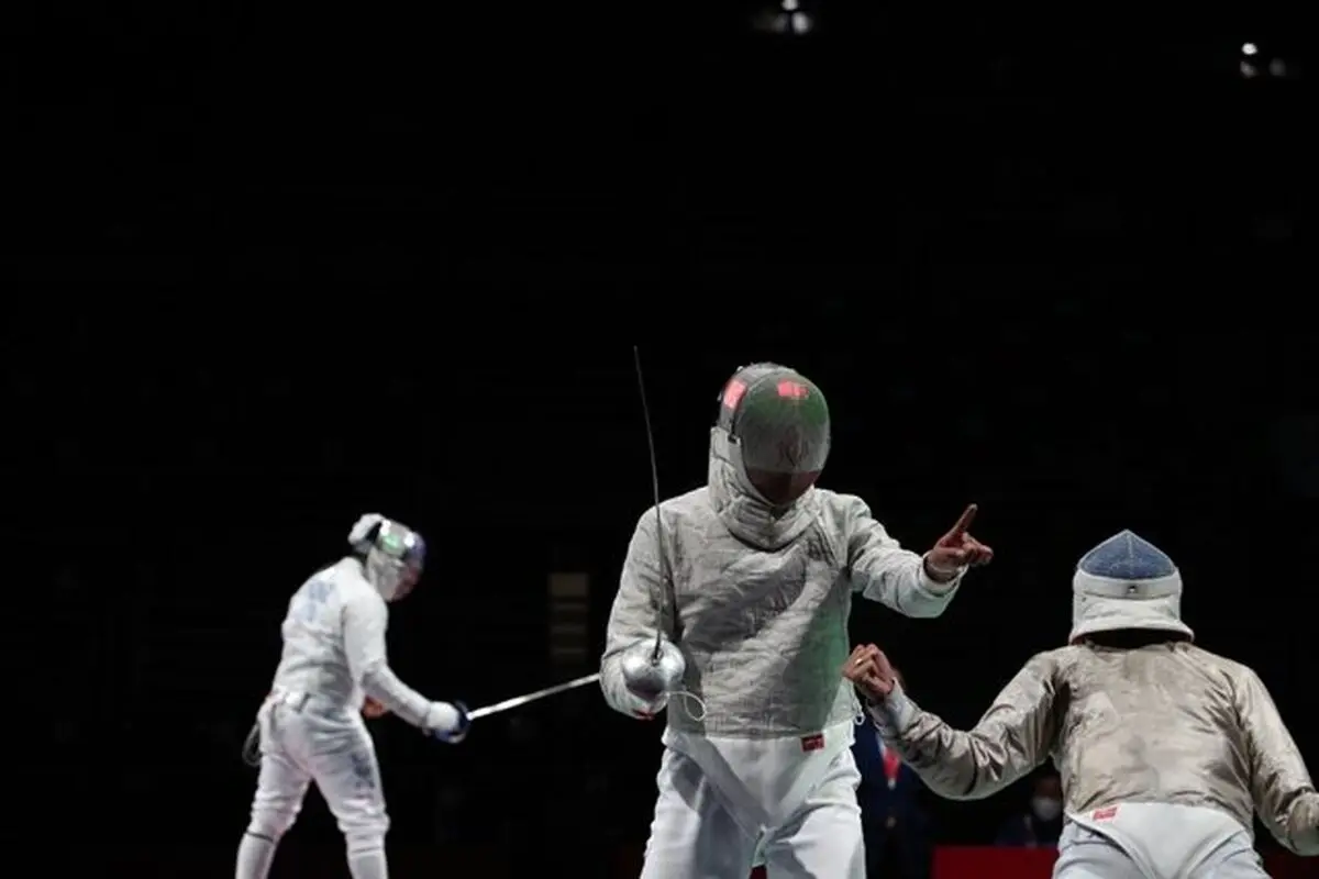 عذرخواهی رییس کمیته داوران فدراسیون جهانی شمشیربازی/ ایران به IOC اعتراض می‌کند