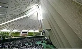 اقدام غیراخلاقی برخی نمایندگان مجلس