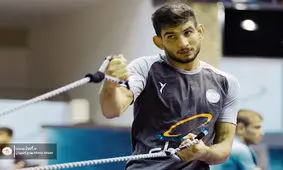 علیرضا نجاتی حذف شد