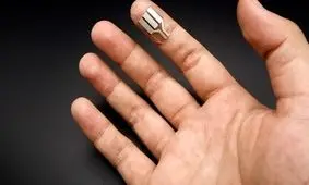 تولید انرژی از عرق نوک انگشت!