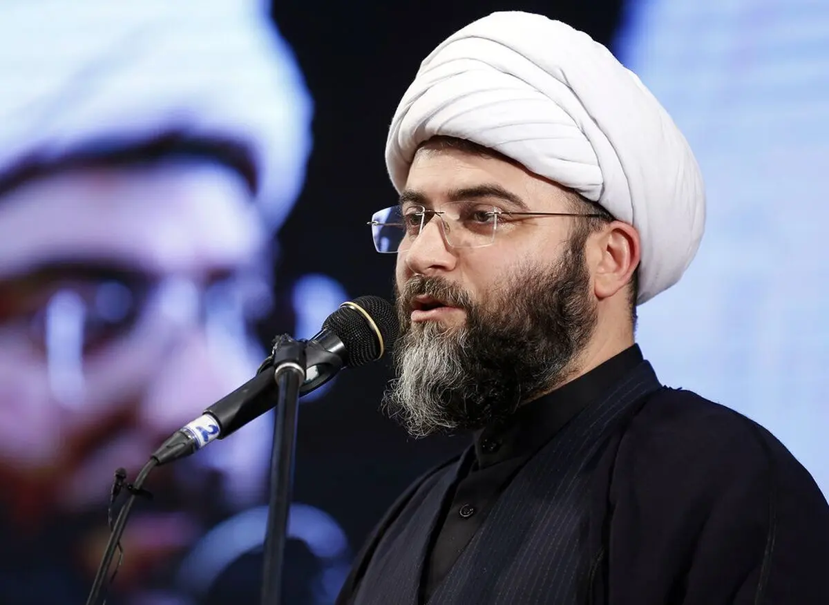 رئیس سازمان تبلیغات: ما ملت امام حسینیم؛ برپایی مراسم حسینی رگ حیات ماست/ باید معلوم شود که محرم است؛ کسی که نمی خواهد اینگونه باشد، ابلیس است