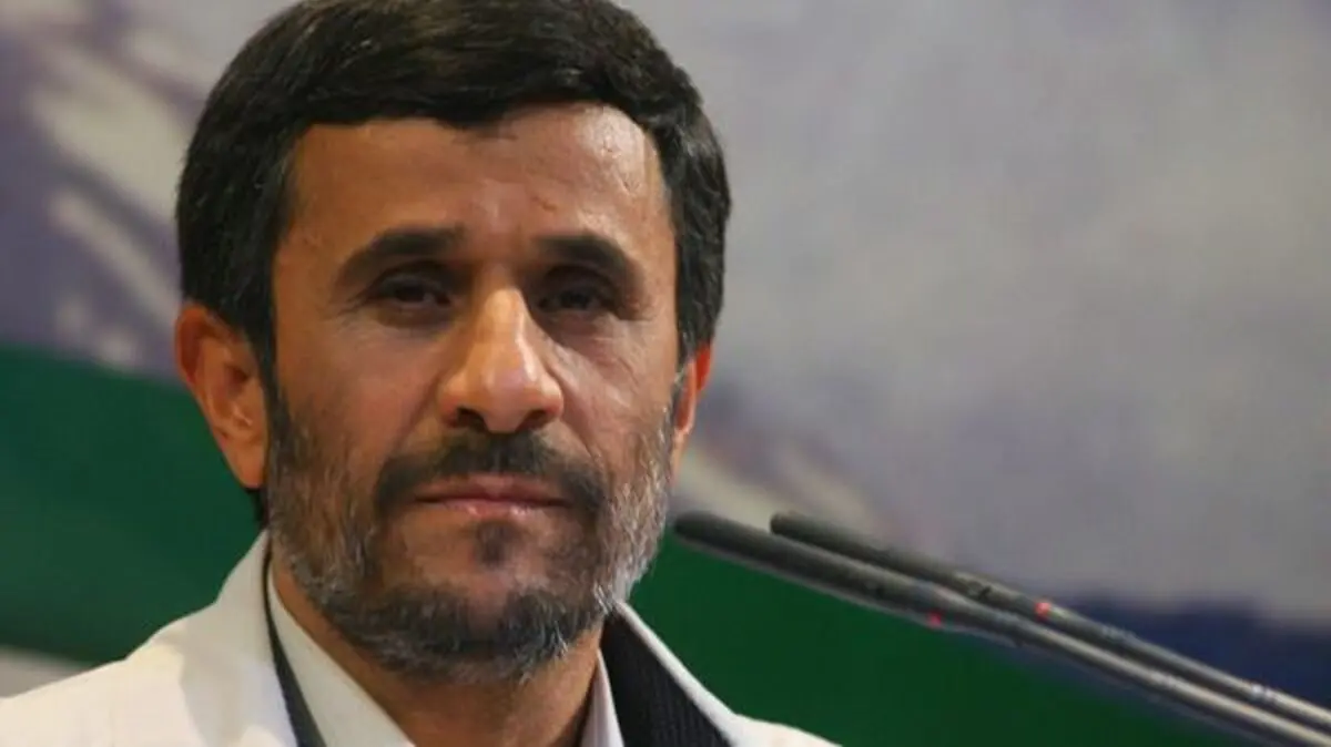 گفتگوی جنجالی محمود احمدی نژاد/ چه اشکالی دارد ۵ رفراندوم در ایران برگزار شود؟