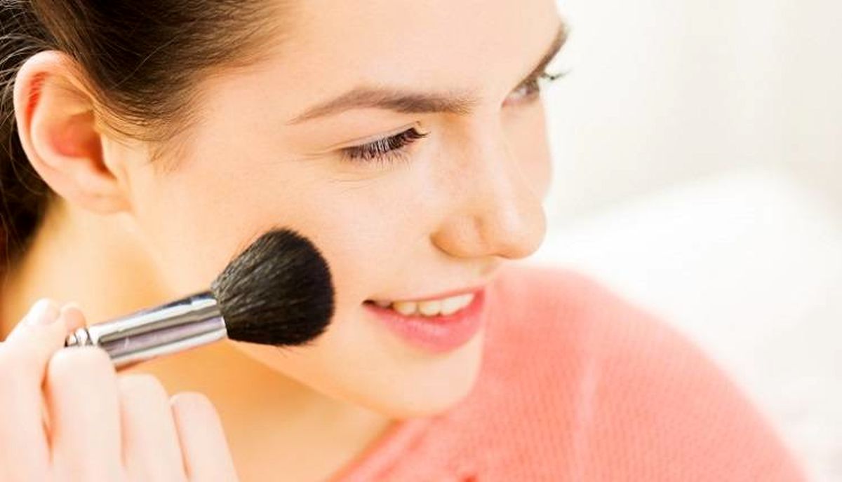 ساخت رژگونه با مواد طبیعی