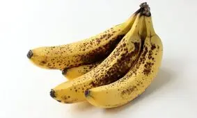 ترفندهایی برای جلوگیری از سیاه شدن موز