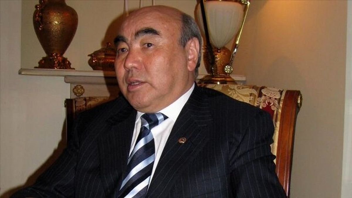 رهبر فراری قرقیزستان به کشورش بازگردانده شد