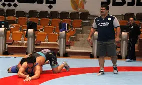 جزینی: یک مبارزه همراه با ناداوری به سود کشتی فرنگی ایران تمام شد